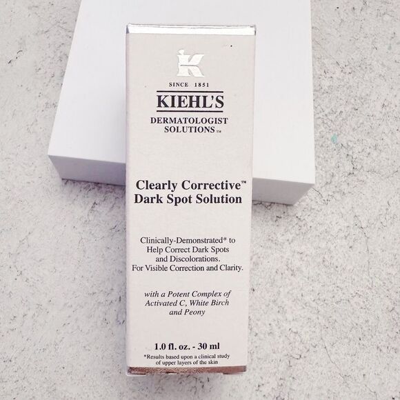 Kiehl's Other - ɴᴡᴏᴛ ᴋɪᴇʜʟ’ꜱ ᴄʟᴇᴀʀʟʏ ᴄᴏʀʀᴇᴄᴛɪᴠᴇ ᴅᴀʀᴋ ꜱᴘᴏᴛ ꜱᴏʟᴜᴛɪᴏɴ ꜱᴇʀᴜᴍ